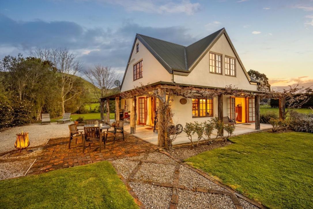 The Last Straw Cottage Nelson Brightwater Экстерьер фото